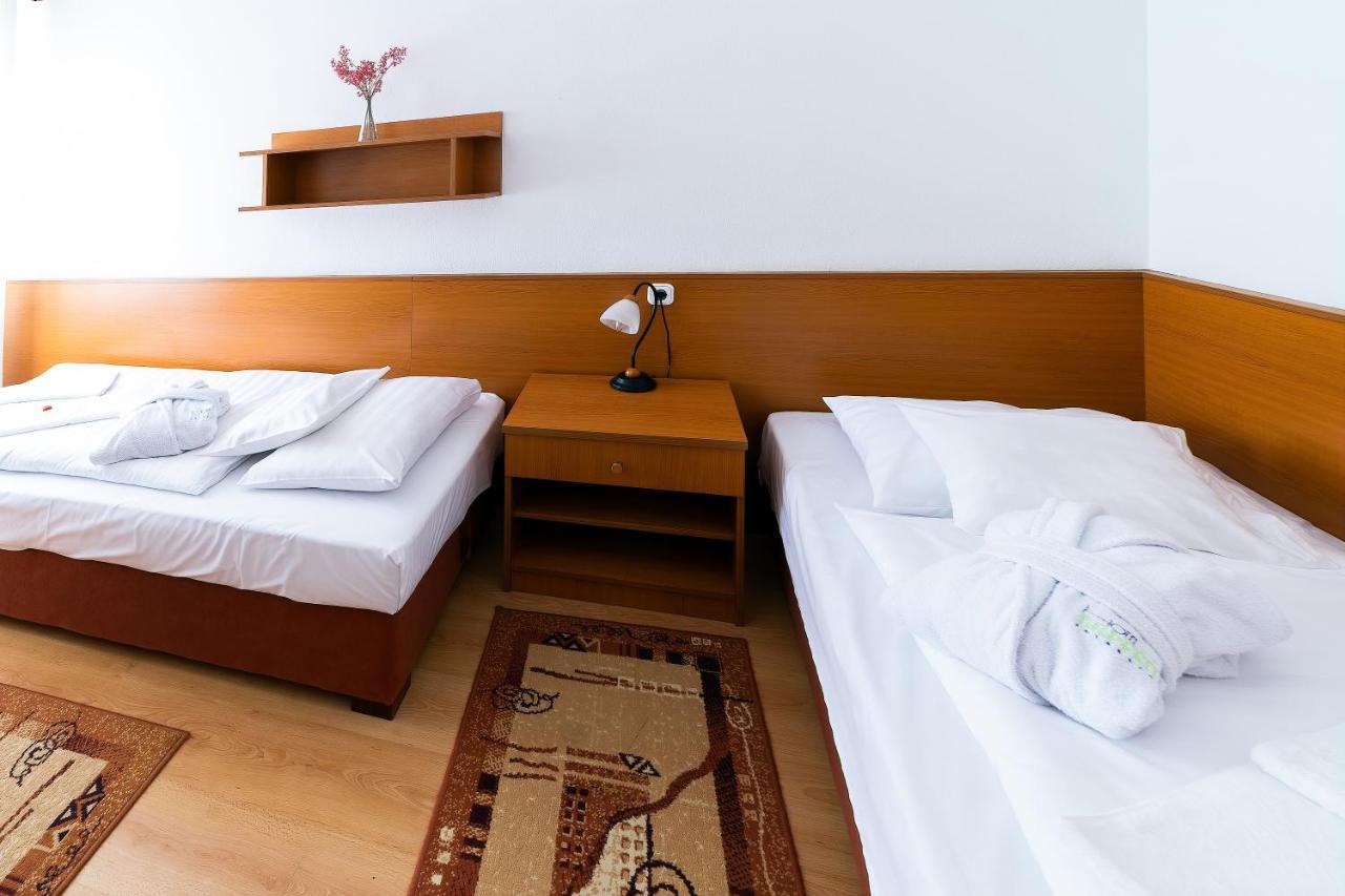 Napfeny Hotel Zalakaros Luaran gambar