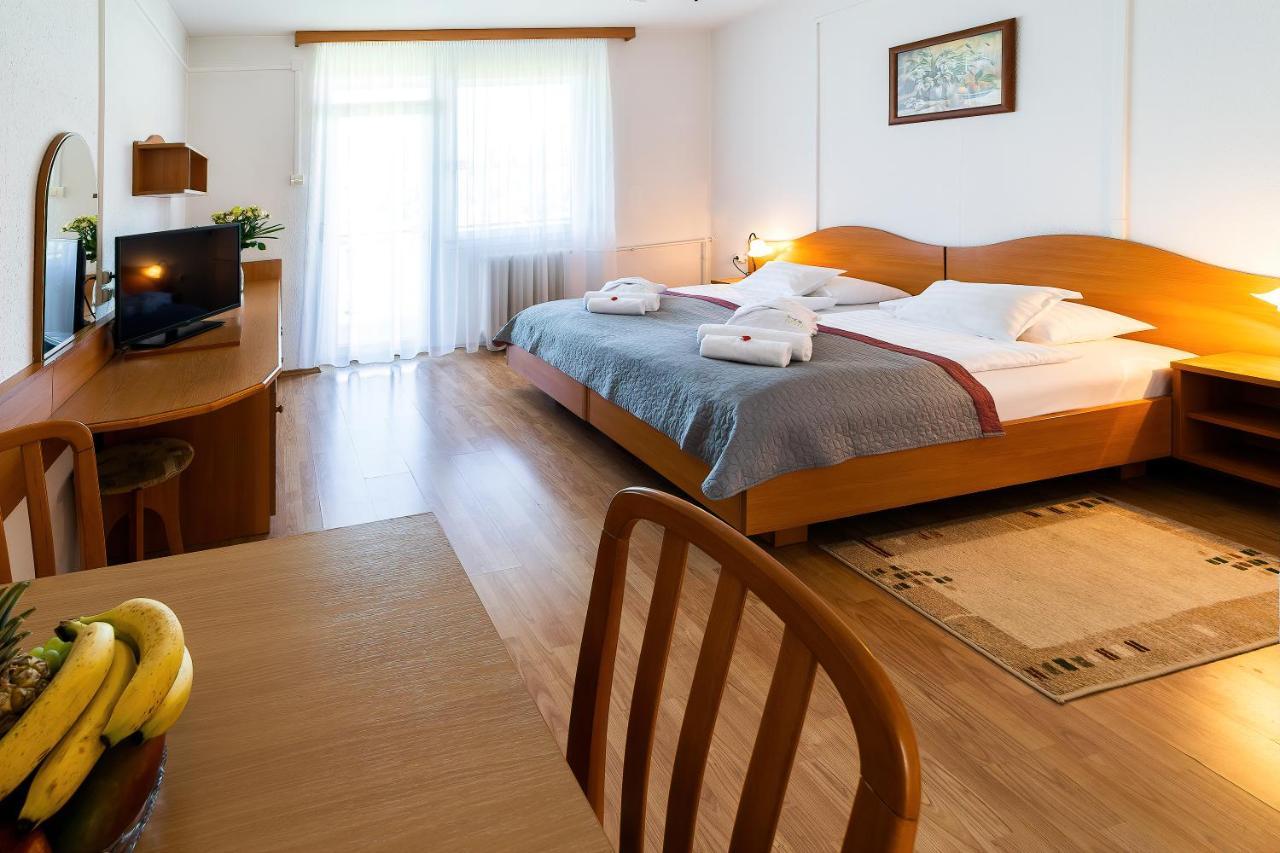 Napfeny Hotel Zalakaros Luaran gambar